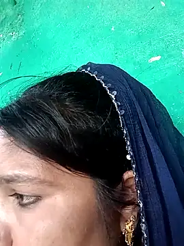 Priya tyagi online show from 09-23-25, 12:01