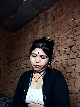 Priya tyagi online show from 10-07-25, 10:44
