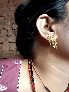 Priya tyagi online show from 09-30-25, 08:42