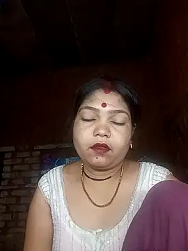 Priya tyagi online show from 09-15-25, 07:47