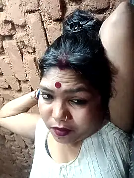 Priya tyagi online show from 09-18-25, 11:08