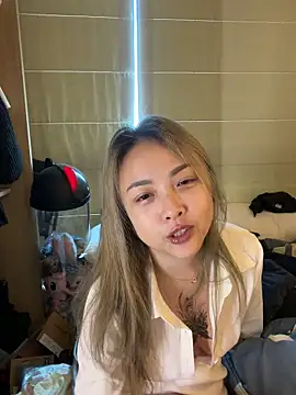 tw feibaby online show from 04-13-26, 03:32