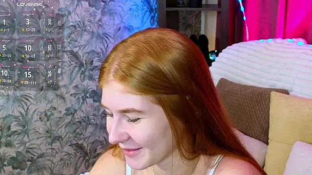 JuliaPowers  online show from 09-26-25, 03:57