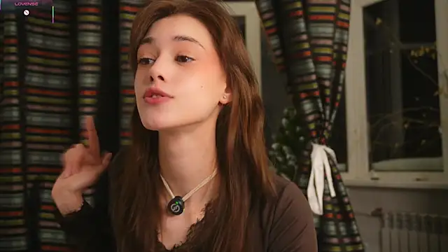 ttragedienne online show from 12-21-25, 02:24