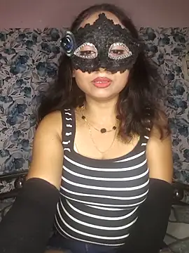 Snapshot of yours_sugar_babe chatting on 04-23-26, 10:33 yours sugar babe online show from 04-23-26, 10:33