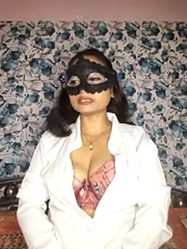 Snapshot of yours_sugar_babe chatting on 06-17-26, 10:36 yours sugar babe online show from 06-17-26, 10:36