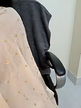 ariya-03 online show from 11-03-25, 04:50