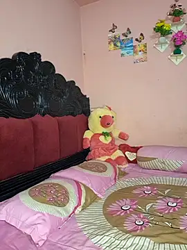 ariya-03 online show from 12-19-25, 07:16