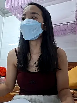Snapshot of LazdyLy chatting on 09-18-25, 01:36 LazdyLy online show from 09-18-25, 01:36