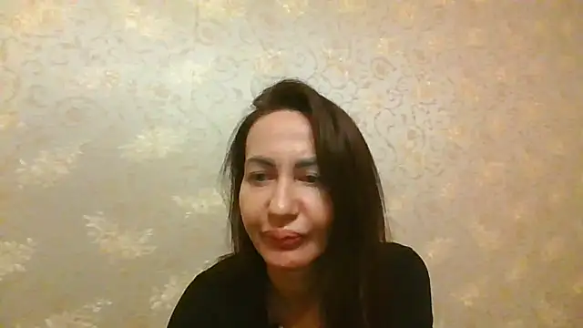 Snapshot of Velyshaa chatting on 10-30-25, 11:56 Velyshaa online show from 10-30-25, 11:56