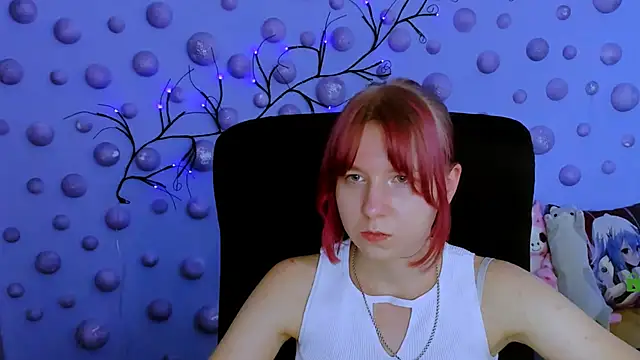Snapshot of gloria_bubble chatting on 05-06-26, 08:13 gloria bubble online show from 05-06-26, 08:13