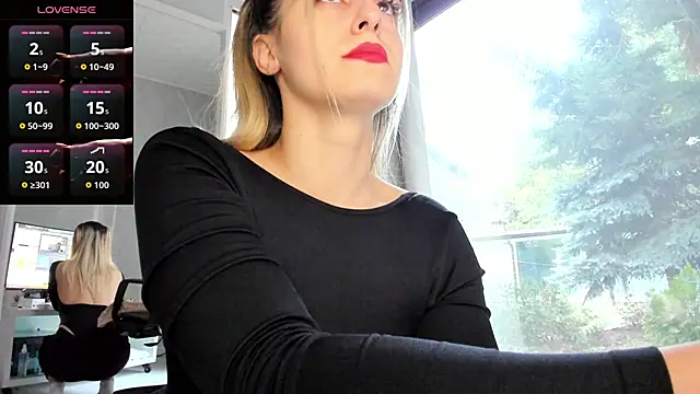 Ella Vee online show from 09-13-25, 05:07