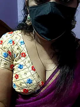 luci-queen online show from 09-24-25, 04:41