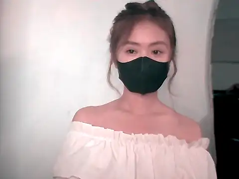 Snapshot of Laogong4 chatting on 10-06-25, 02:07 Laogong4 online show from 10-06-25, 02:07