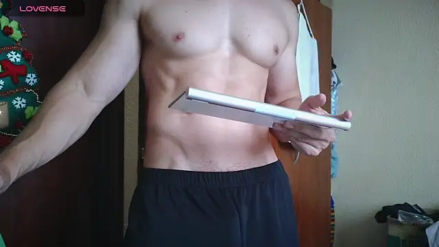 Snapshot of cris2428 chatting on 11-29-25, 08:09 cris2428 online show from 11-29-25, 08:09