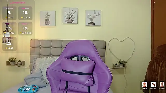  naomi s online show from 07-22-26, 01:35