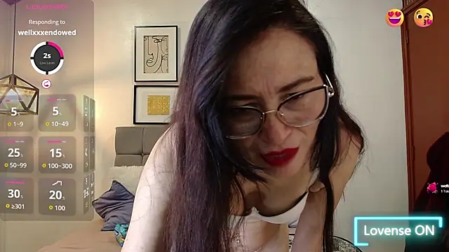  naomi s online show from 03-08-26, 01:58