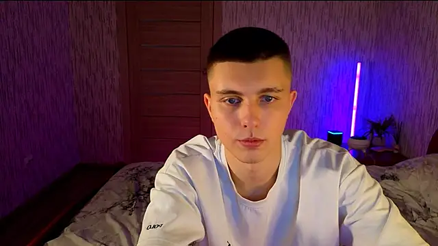 Denisx444 online show from 10-17-25, 04:38