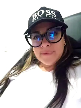 Nicoleefaith  online show from 03-22-26, 07:59