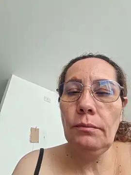 nohak model online show from 10-10-25, 01:45