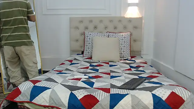 charlotte dante212 online show from 12-19-25, 05:00