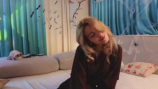 AngelicRice online show from 10-30-25, 11:08