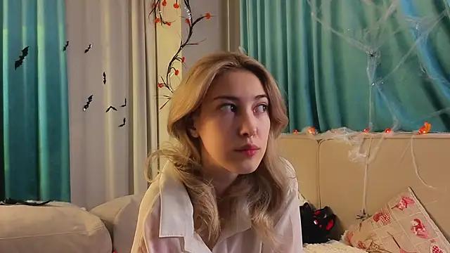 AngelicRice online show from 11-01-25, 11:04