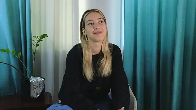 Snapshot of AngelicRice chatting on 09-18-25, 11:13 AngelicRice online show from 09-18-25, 11:13