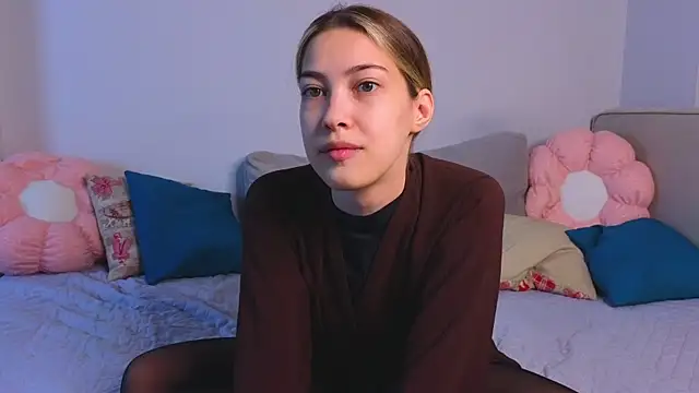 Snapshot of AngelicRice chatting on 09-24-25, 11:28 AngelicRice online show from 09-24-25, 11:28