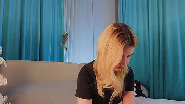 AngelicRice online show from 12-21-25, 11:12