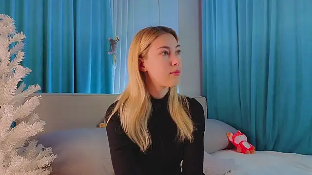 AngelicRice online show from 12-18-25, 11:36