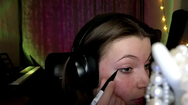 Snapshot of CutieAnny chatting on 02-24-26, 08:10 CutieAnny online show from 02-24-26, 08:10