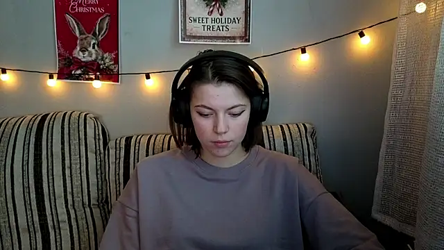 Snapshot of CutieAnny chatting on 02-02-26, 04:11 CutieAnny online show from 02-02-26, 04:11