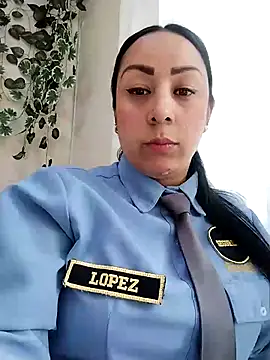 Snapshot of CRISTAL__11 chatting on 09-25-25, 02:01 CRISTAL 11 online show from 09-25-25, 02:01
