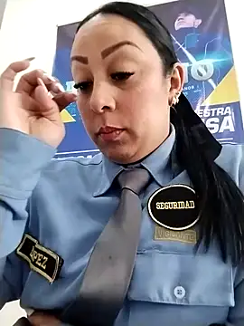 CRISTAL  11 online show from 10-30-25, 01:09