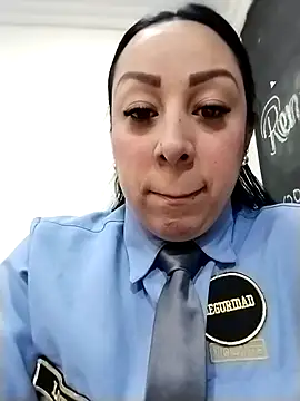 Snapshot of CRISTAL__11 chatting on 10-18-25, 01:57 CRISTAL 11 online show from 10-18-25, 01:57