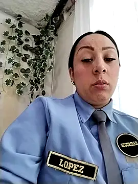 Snapshot of CRISTAL__11 chatting on 10-10-25, 01:23 CRISTAL 11 online show from 10-10-25, 01:23