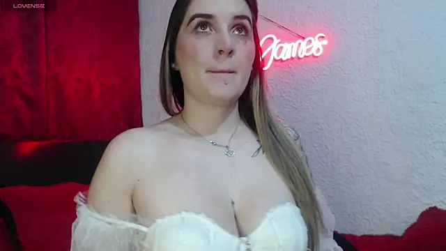 leyla james  online show from 09-14-25, 06:30