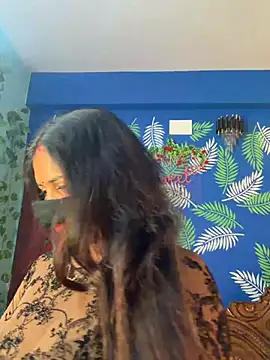 Snapshot of V-Hot-Sweti chatting on 06-26-26, 06:14 V-Hot-Sweti online show from 06-26-26, 06:14
