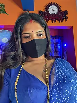 Snapshot of V-Hot-Sweti chatting on 06-06-26, 05:40 V-Hot-Sweti online show from 06-06-26, 05:40