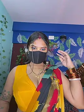 Snapshot of V-Hot-Sweti chatting on 04-23-26, 05:36 V-Hot-Sweti online show from 04-23-26, 05:36