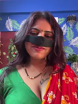 V-Hot-Sweti online show from 12-18-25, 08:19