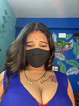 Snapshot of V-Hot-Sweti chatting on 04-22-26, 05:58 V-Hot-Sweti online show from 04-22-26, 05:58