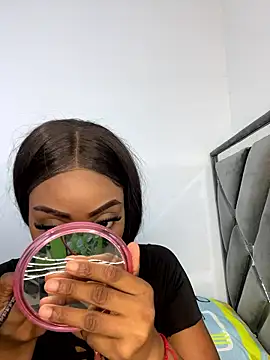 zaracollins01 online show from 01-14-26, 08:56