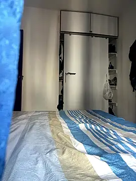 zaracollins01 online show from 01-11-26, 06:37