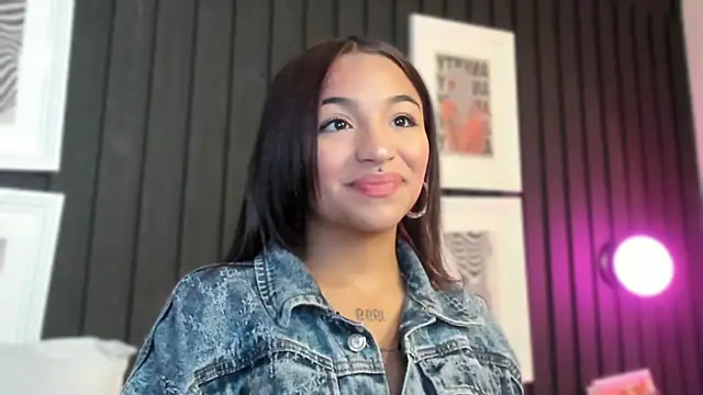 Manelyk evanss  online show from 12-03-25, 10:58