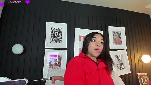 Manelyk evanss  online show from 02-17-26, 04:59