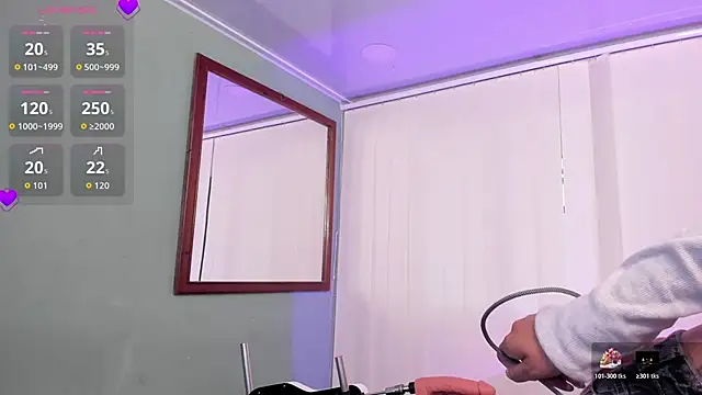 Manelyk evanss  online show from 06-03-26, 06:23