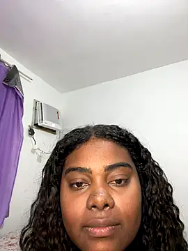 Snapshot of LunaSthena chatting on 09-21-25, 03:22 LunaSthena online show from 09-21-25, 03:22