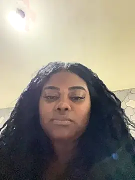 Snapshot of LunaSthena chatting on 10-16-25, 12:52 LunaSthena online show from 10-16-25, 12:52
